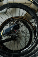 Lade das Bild in den Galerie-Viewer, Fahrrad Lagerung inkl. Abholung & Lieferung mit oder ohne Service